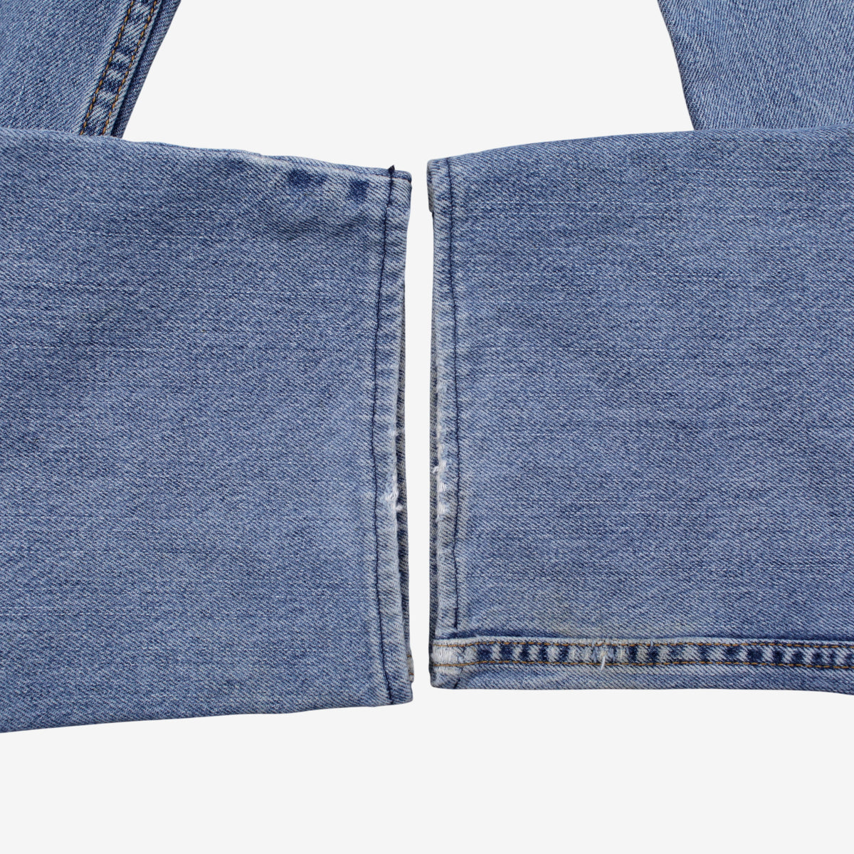 Levis 550 Jeans 33x31 Mens 00s Blue Relaxed Taper Light Stonewash Denim