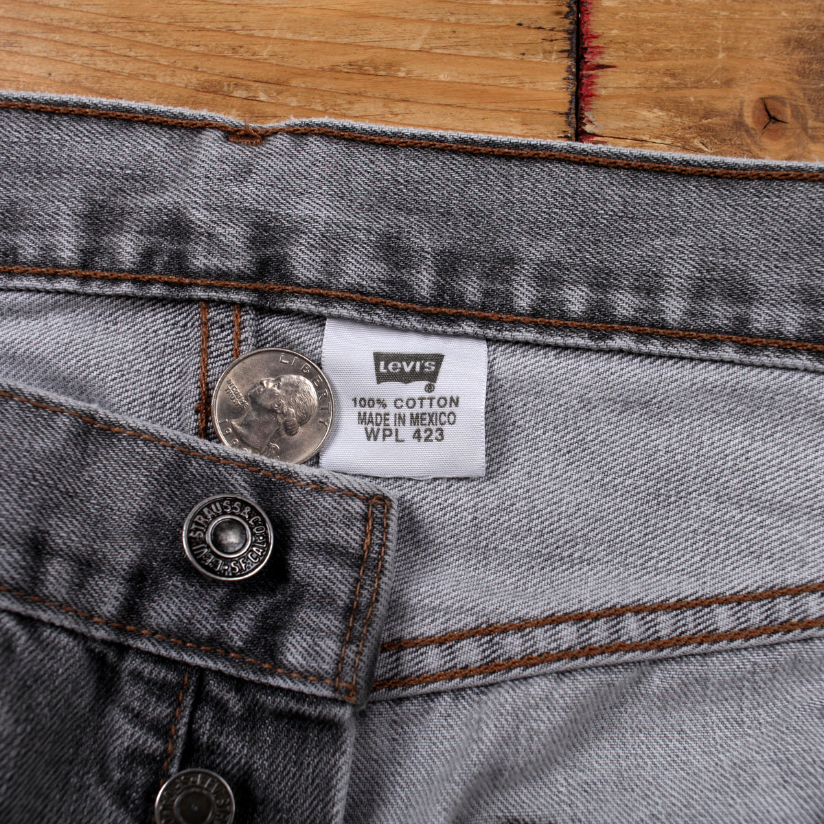 Levis 501 Jeans 36x30 Grey Regular Straight Stonewash Button Fly Denim