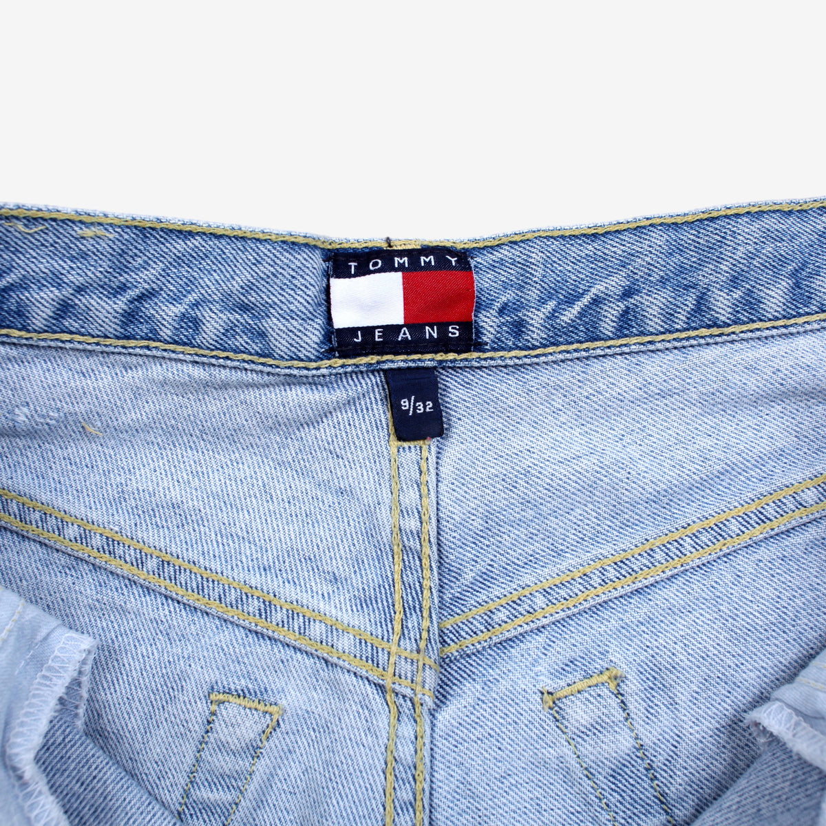 Vintage Tommy Jeans 28x32 Womens 90s Blue Straight Light Stonewash Denim