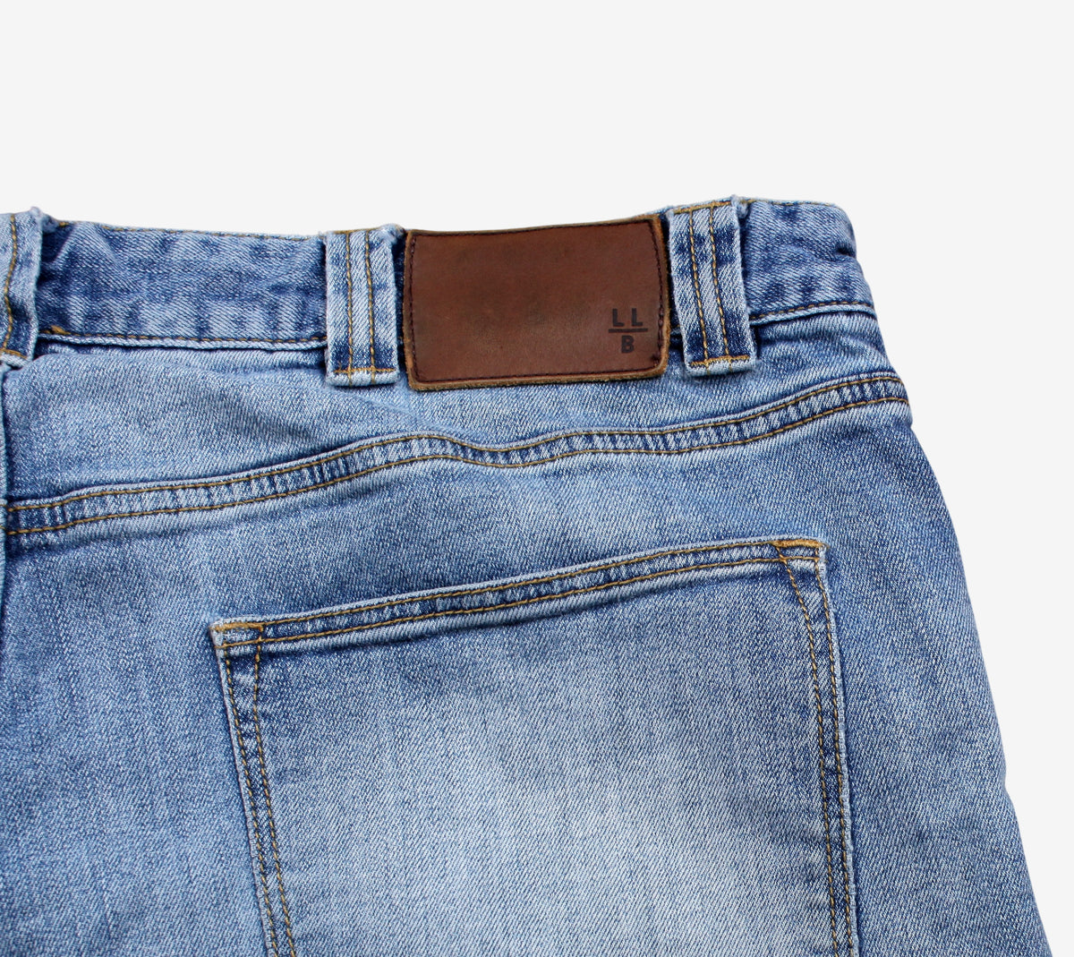 LL Bean Signature Jeans 36x32 Mens Blue Slim Straight Light Stonewash Denim
