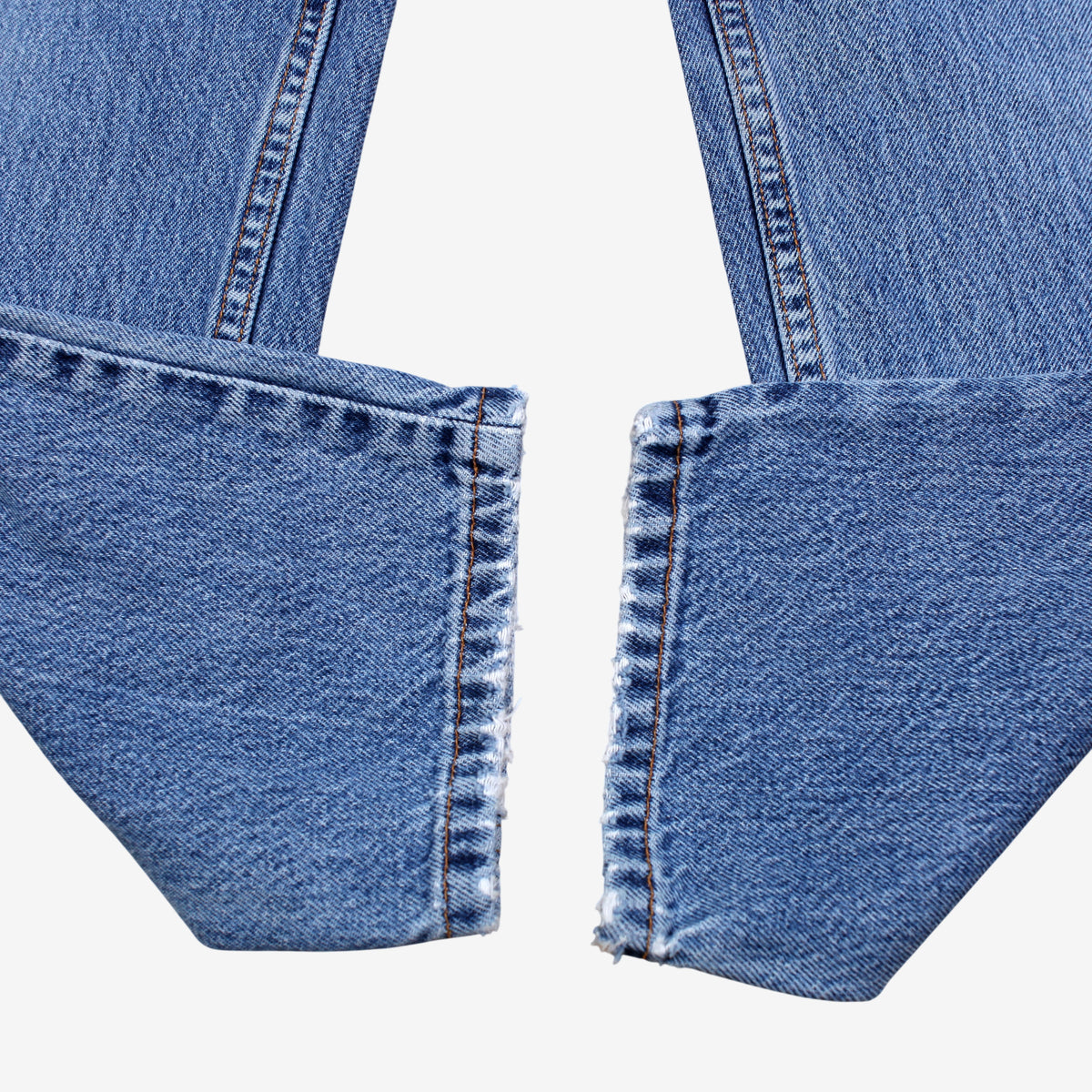 Vintage Levis 550 Jeans 28x31 Womens 90s Blue Relaxed Taper Stonewash Denim