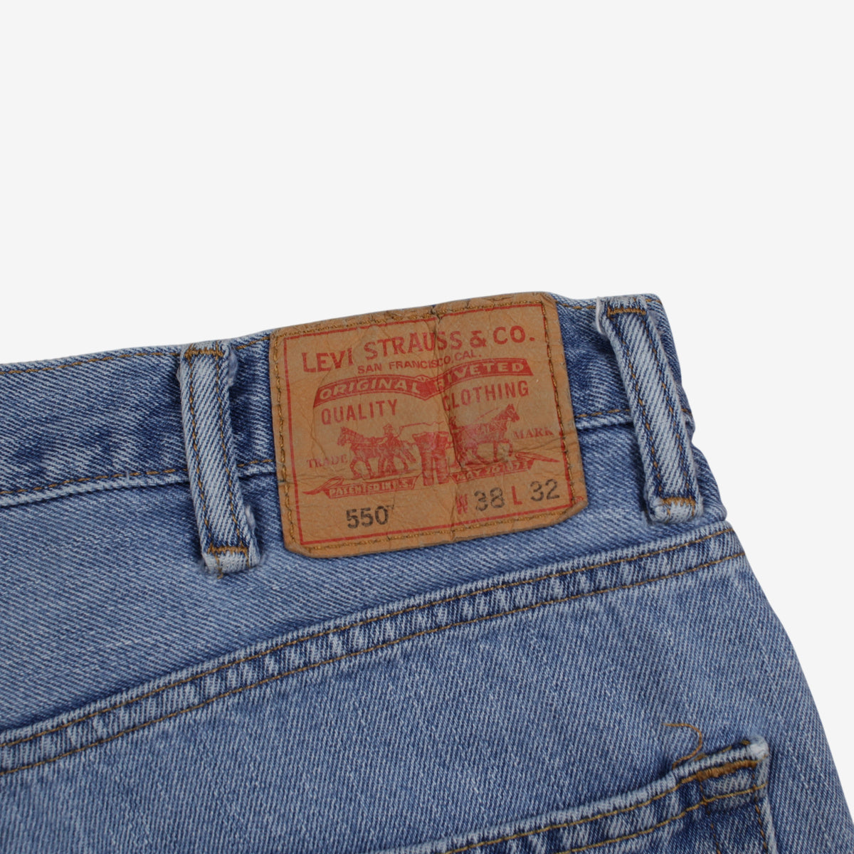 Levis 550 Jeans 38x32 Mens Blue Relaxed Taper Light Stonewash Denim