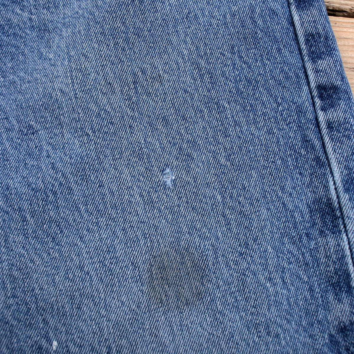 Levis 550 Jeans 34x28 Mens Blue Relaxed Taper Faded Mid Stonewash Denim