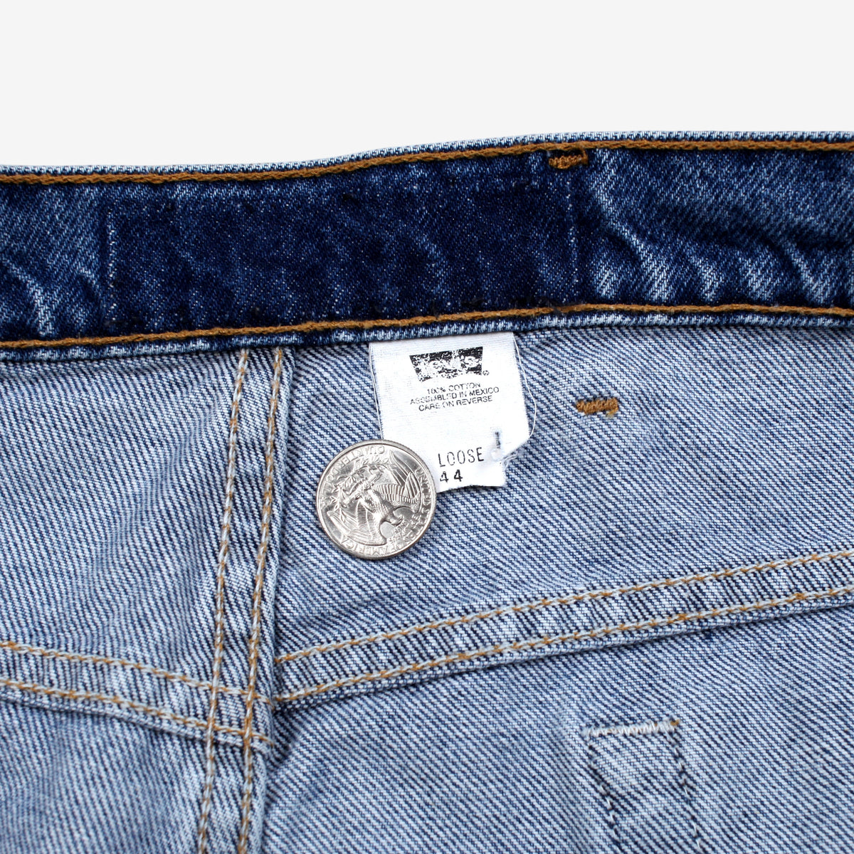 Vintage Levis Loose Denim Shorts Jorts 44 90s Blue Streetwear
