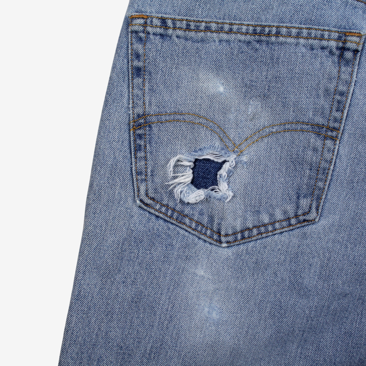 Levis 550 Jeans 38x29 Blue Relaxed Taper Straight Faded Light Stonewash Denim