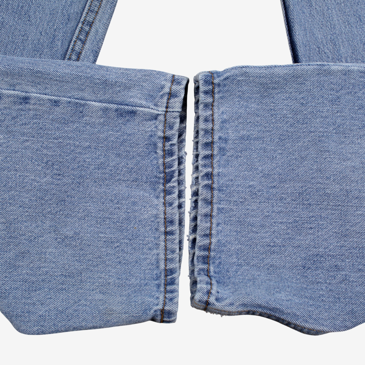 Levis 550 Jeans 38x29 Blue Relaxed Taper Straight Faded Light Stonewash Denim