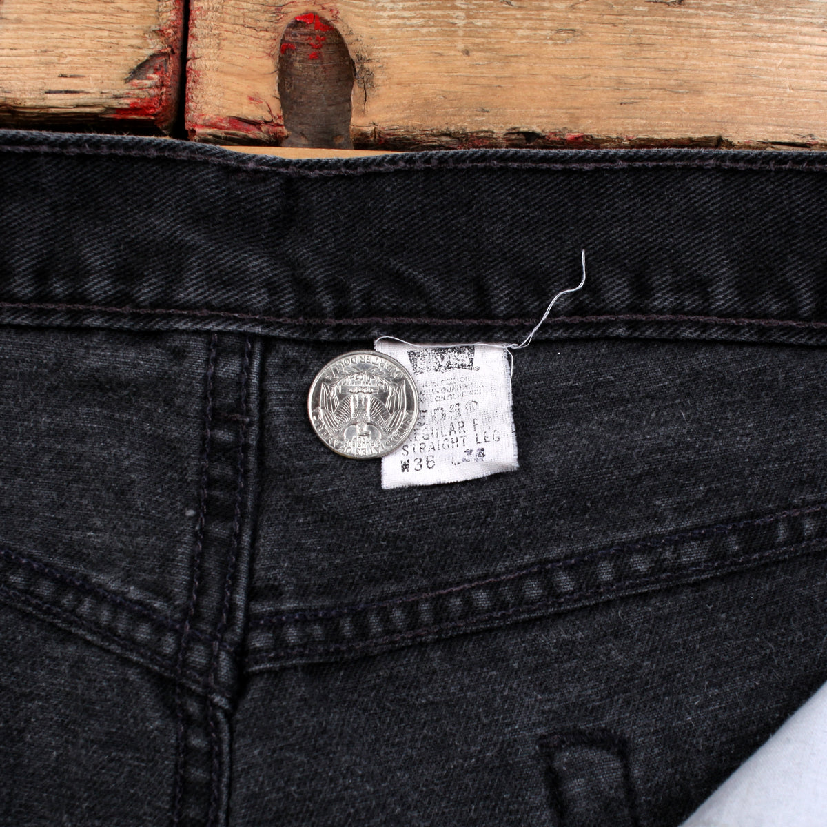 Vintage Levis 505 Jeans 36x31 90s Faded Black Straight Stonewash Denim