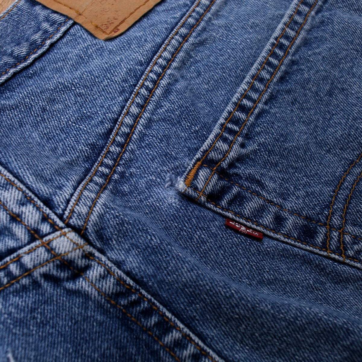 Vintage Levis 550 Denim Baggy Shorts Jorts 38 90s Blue Western Summer