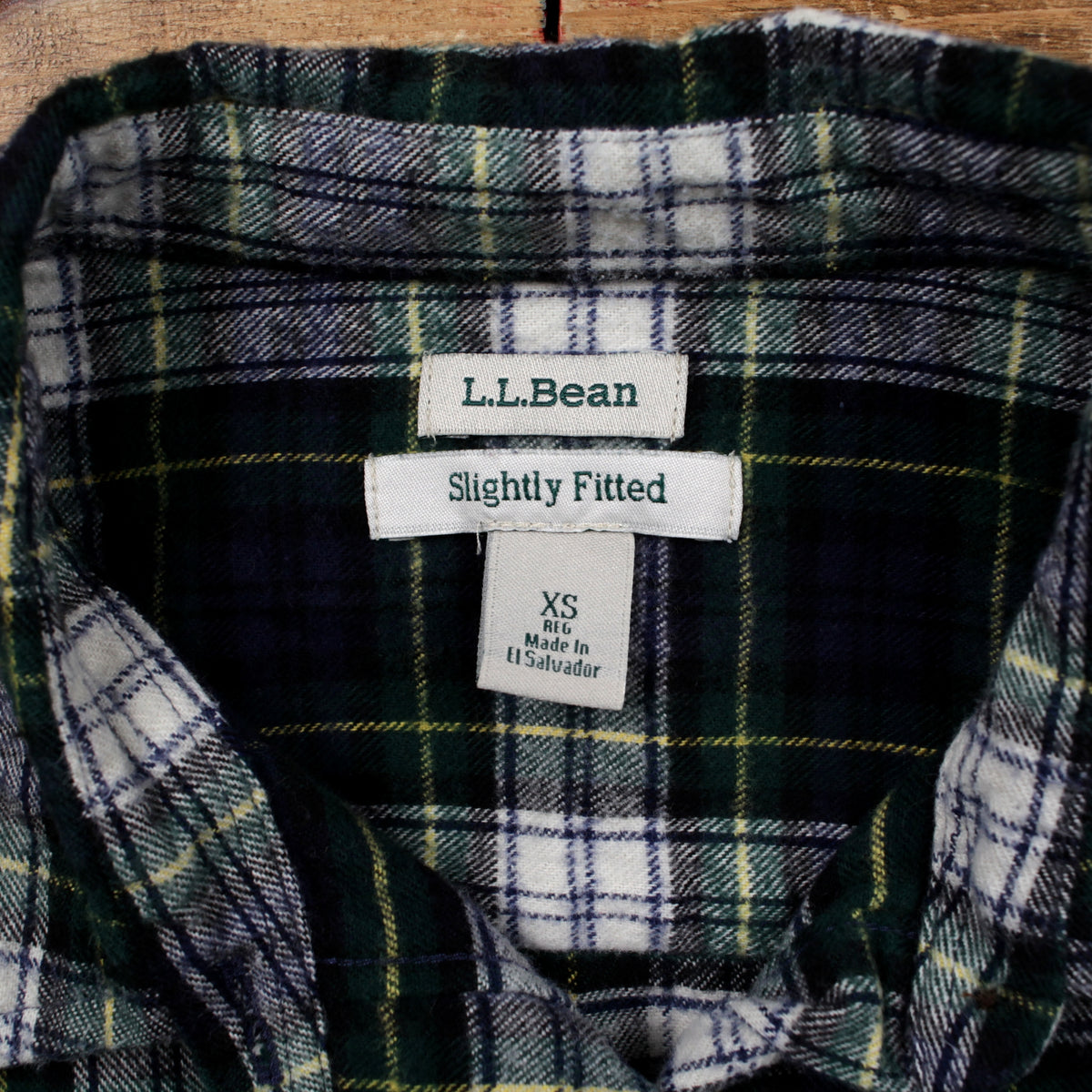 L.L. Bean Flannel Shirt XS Womens Button Cotton Plaid Outdoor Hiking Green
