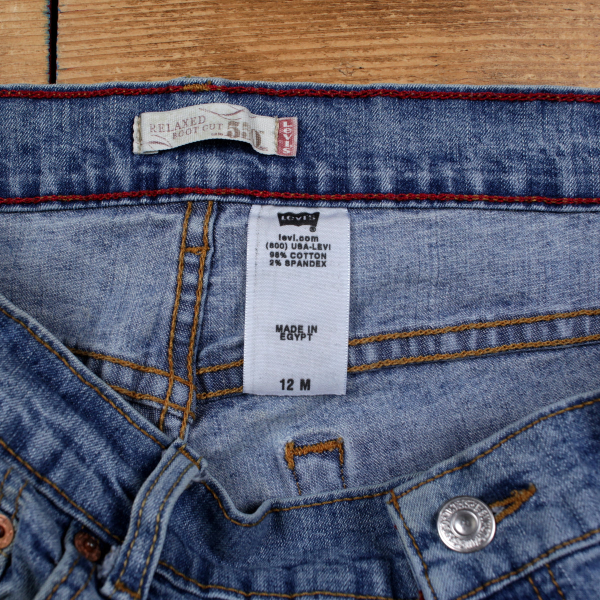 Levis 550 Jeans 32x32 Womens Blue Relaxed Taper Boot Light Stonewash Denim