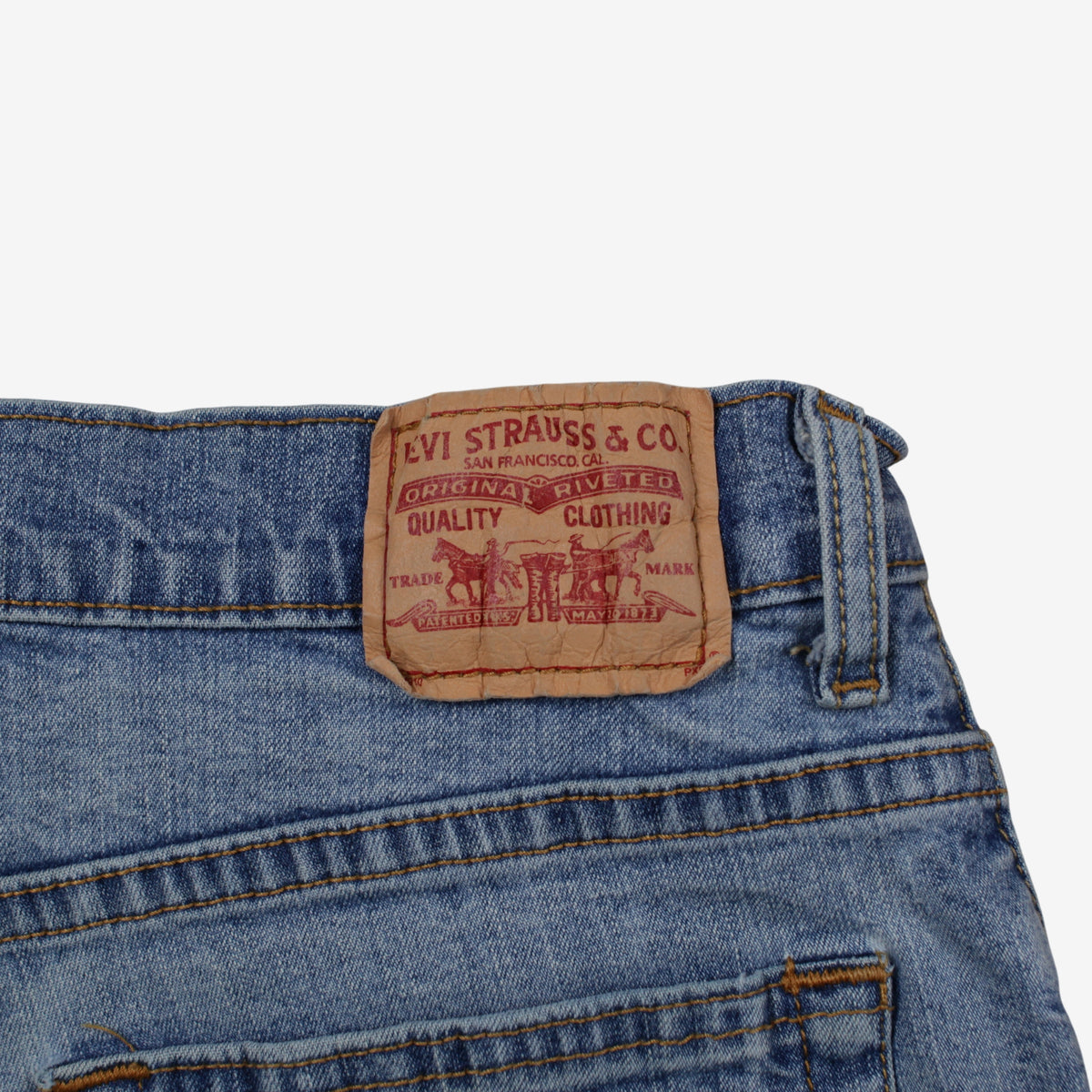 Levis 550 Jeans 32x32 Womens Blue Relaxed Taper Boot Light Stonewash Denim