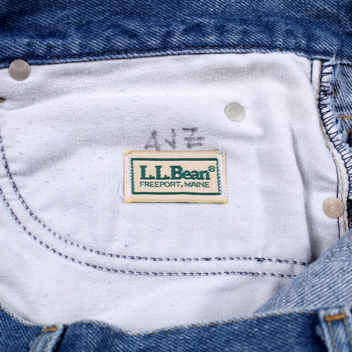Vintage L.L. Bean Straight Jeans 34x31 90s Blue USA Made Stonewash Denim