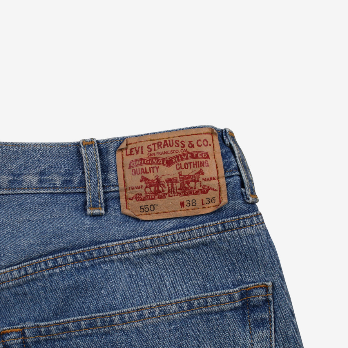 Levis 550 Jeans 38x36 Blue Relaxed Taper Faded Zip Fly Mid Rise Denim