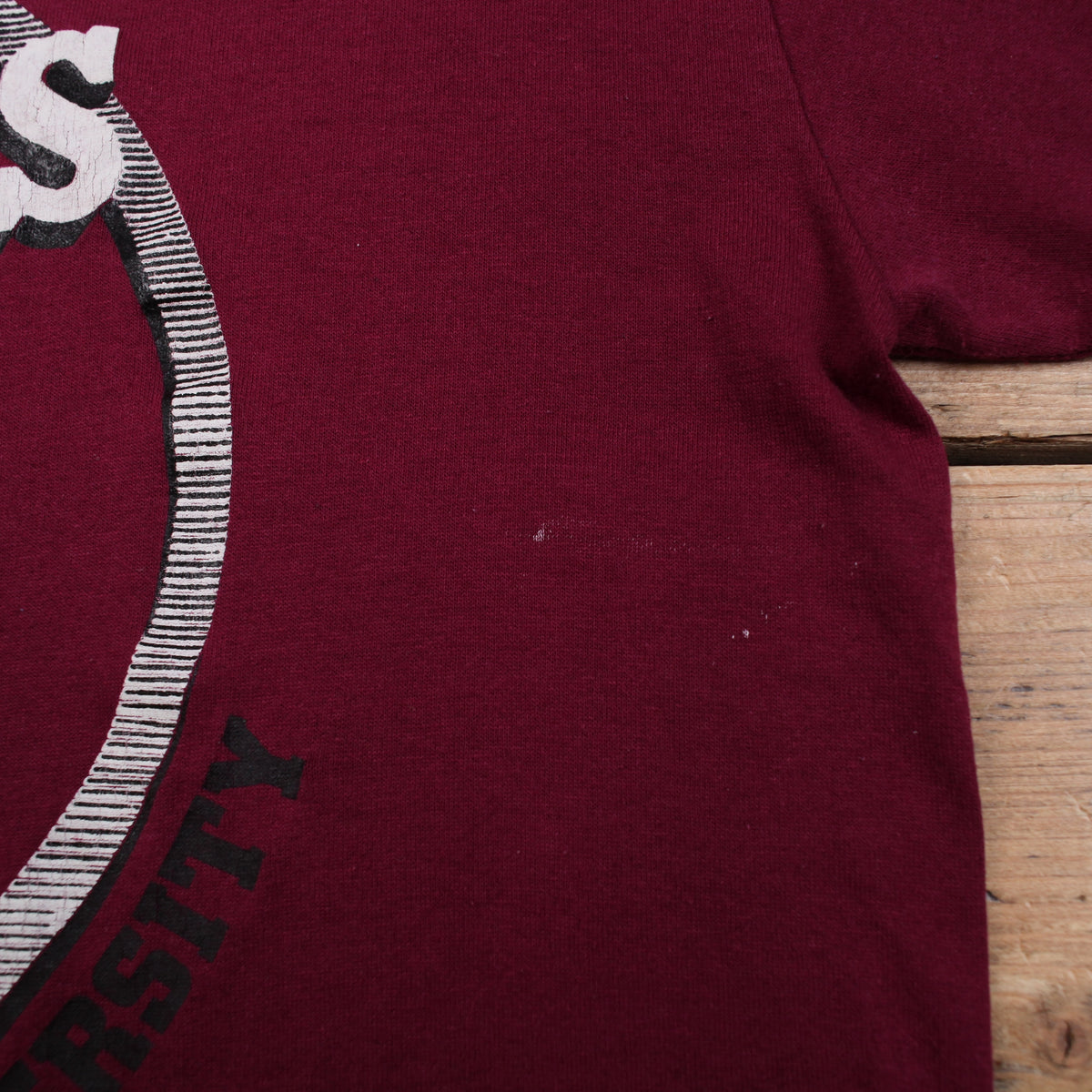 Vintage Jerzees T-shirt L Mens 90s Red Salukis Graphic Print USA Made College