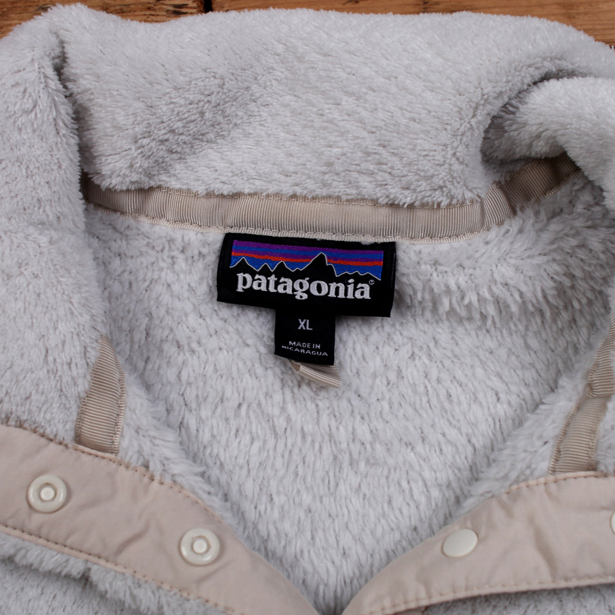 Patagonia Fleece Snap T Sweatshirt XL Womens Logo Patch Pile Outdoor White