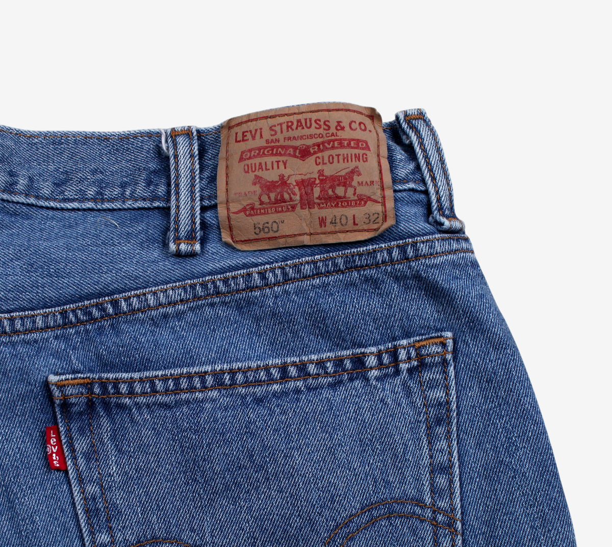 Levis 560 Jeans 40x32 Blue Relaxed Taper Faded Medium Stonewash Zip Denim