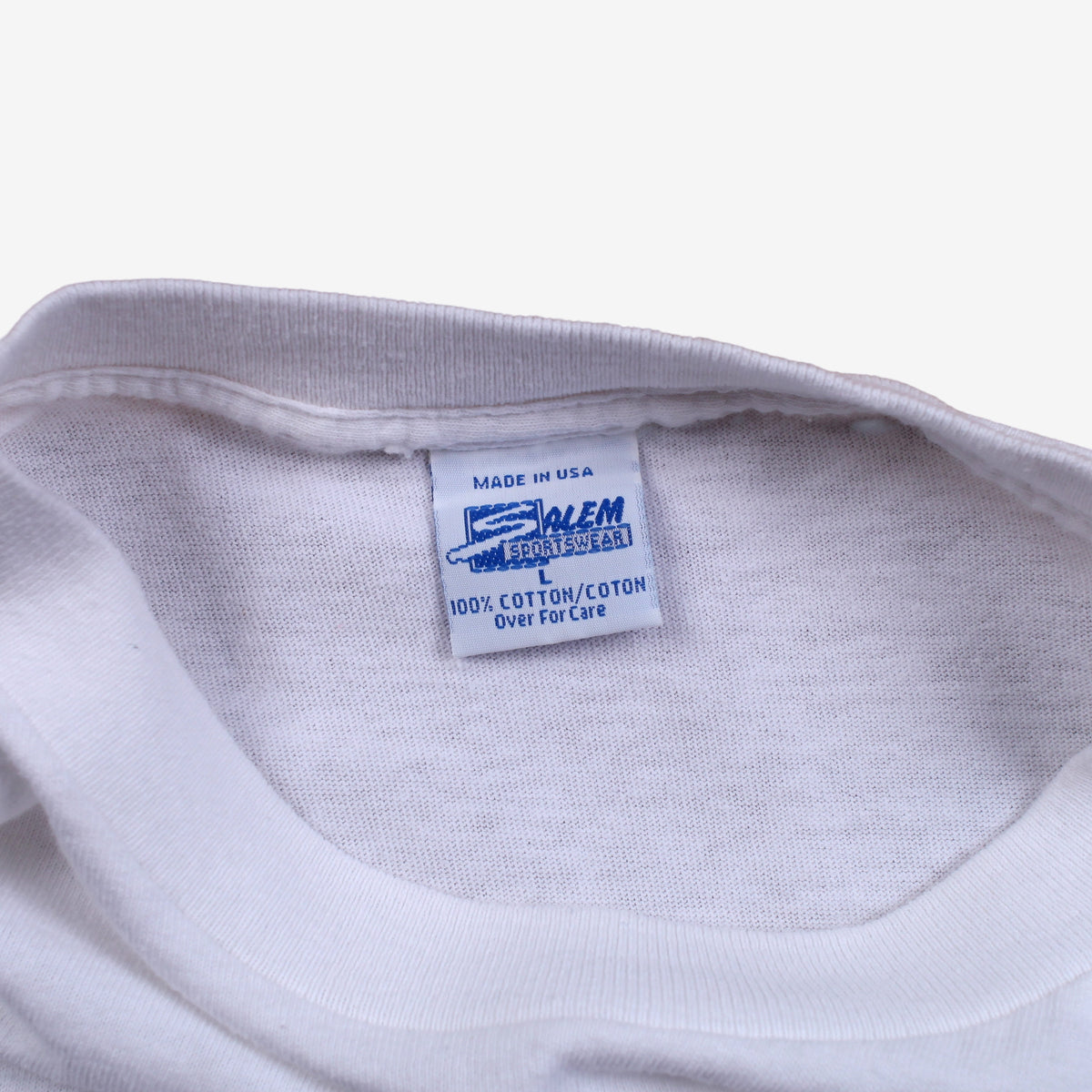 Vintage Salem Sportswear T-shirt M Mens 90s White Saucony Graphic USA Made