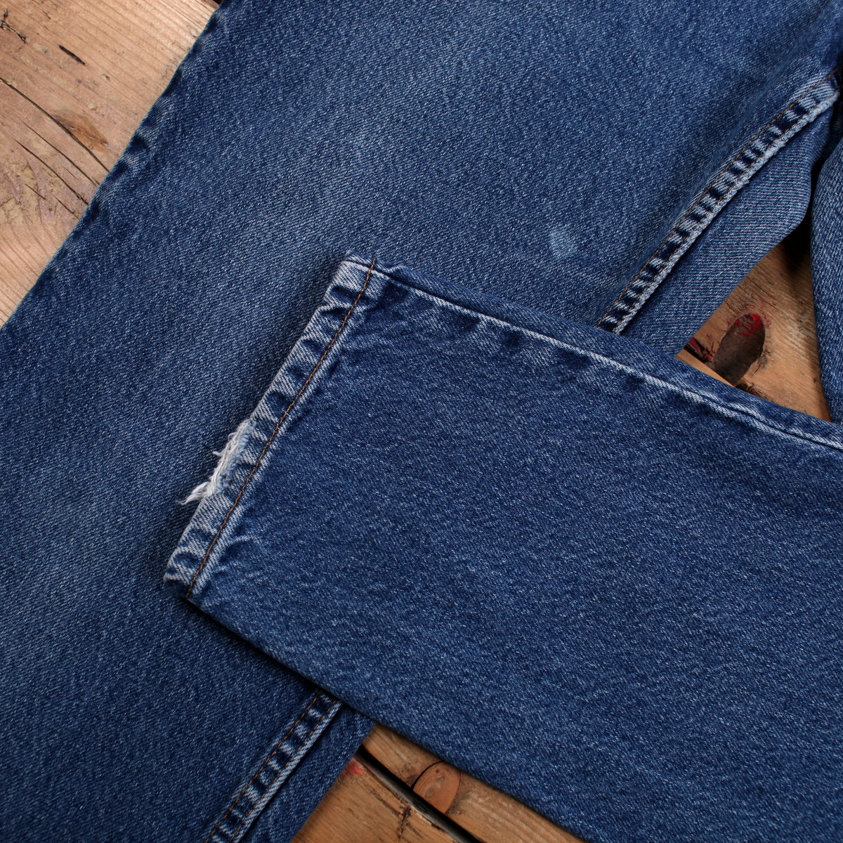 Levis 550 Jeans Relaxed Taper 28x32 Womens