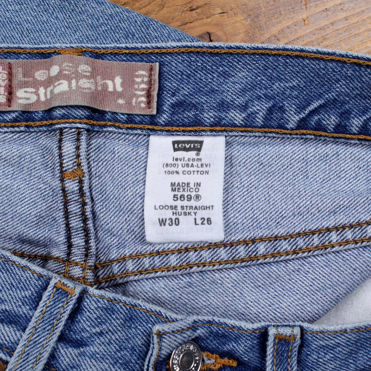 Levis 569 Jeans Relaxed Straight 30x26 Womens