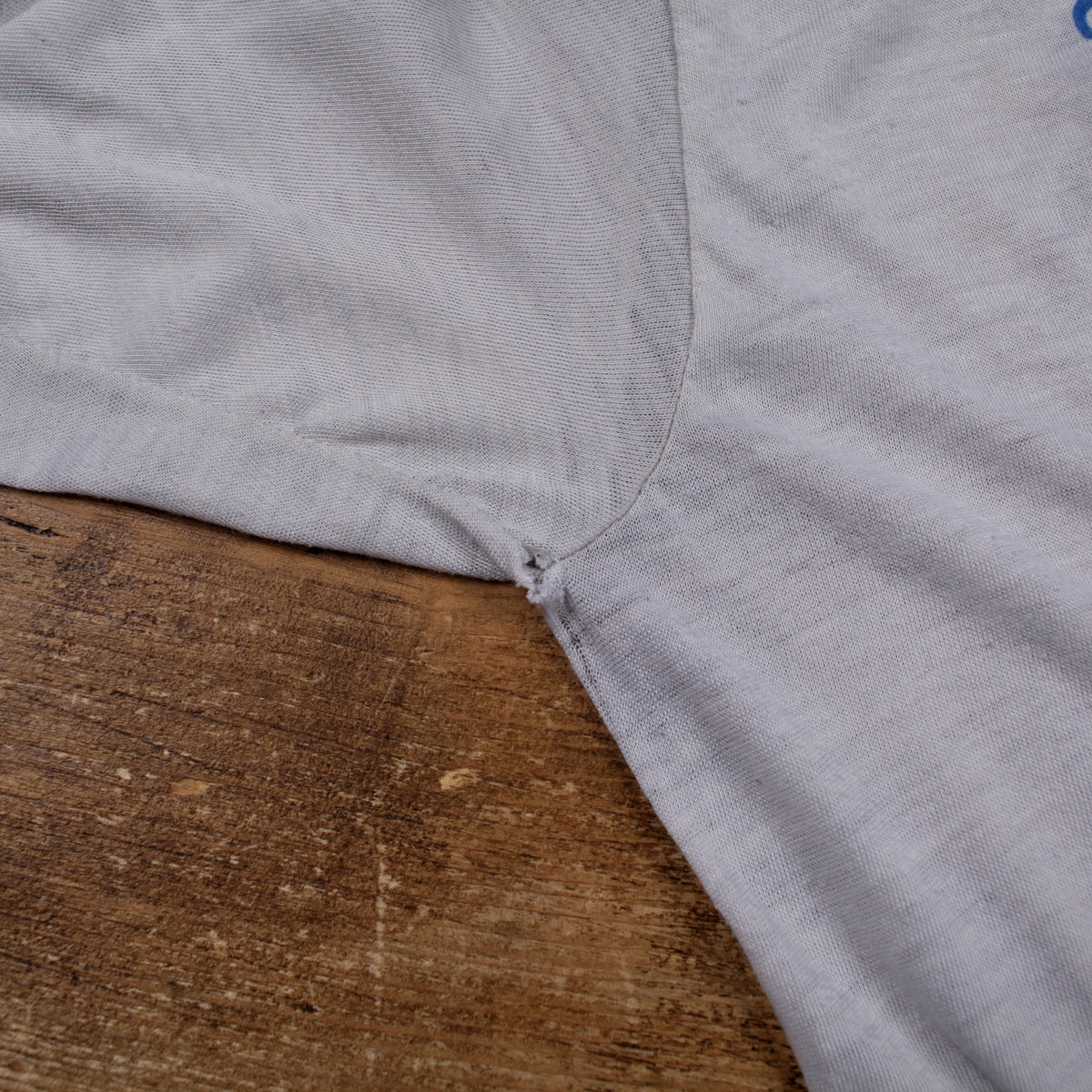 Vintage Xpres Knits T-shirt M Mens 00s White 1993 Family Reunion Single Stitch