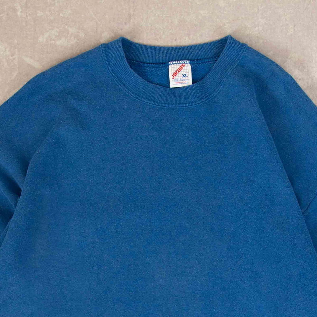 MEN'S VINTAGE 1990S BLANK SWEATSHIRT - X-LARGE