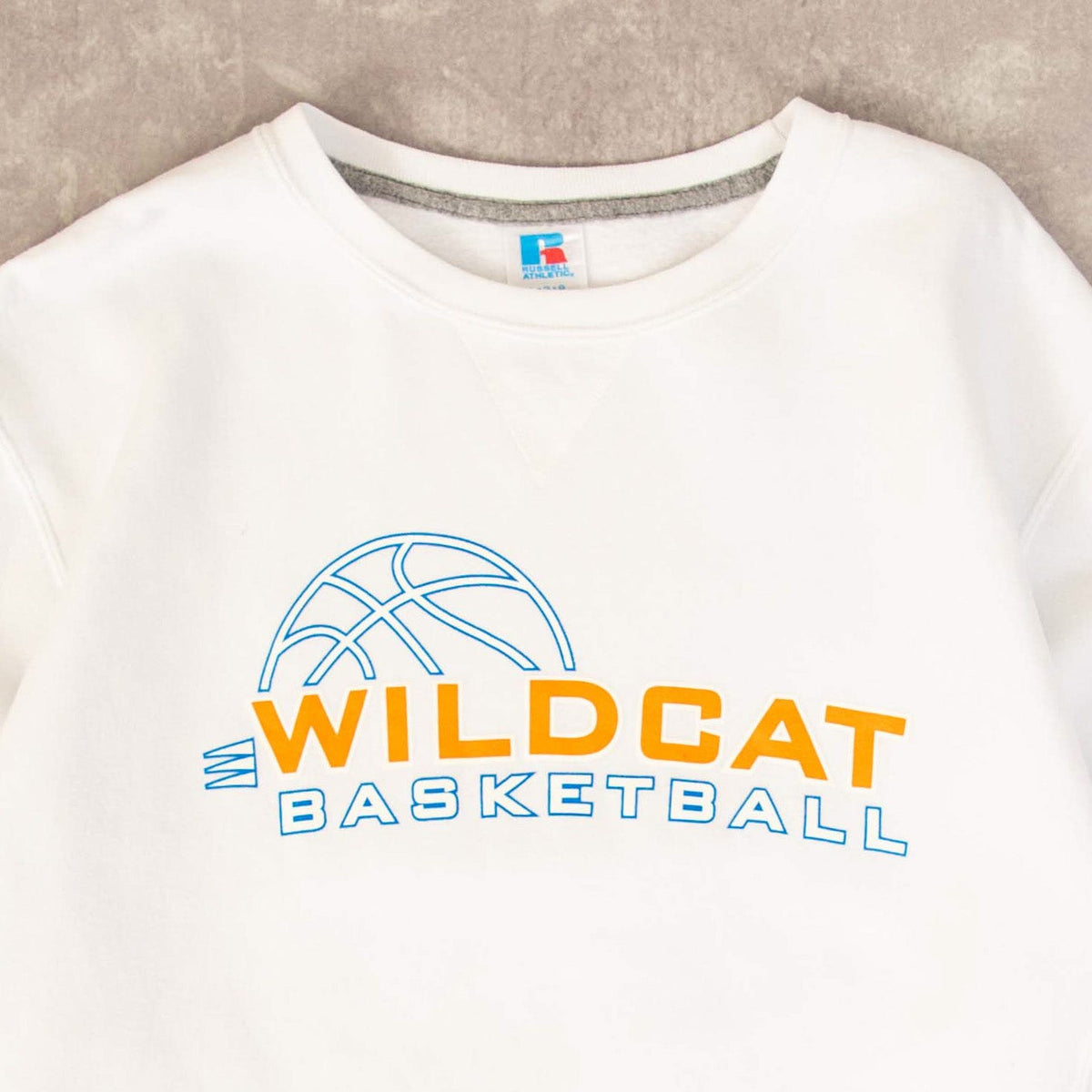 MEN'S VINTAGE RUSSELL ATHLETIC WILDCAT BASKETBALL SWEATSHIRT - LARGE