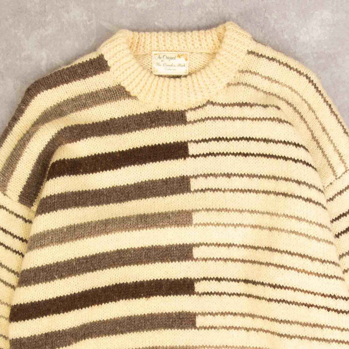 WOMEN'S VINTAGE 1980S STRIPED KNITTED JUMP JUMPER - LARGE