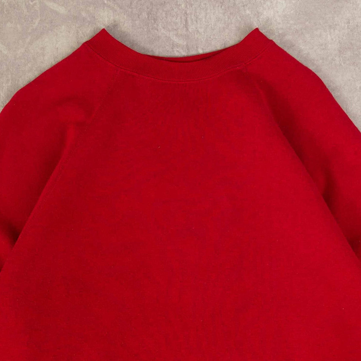 MEN'S VINTAGE 1990S BLANK RAGLAN SWEATSHIRT - LARGE