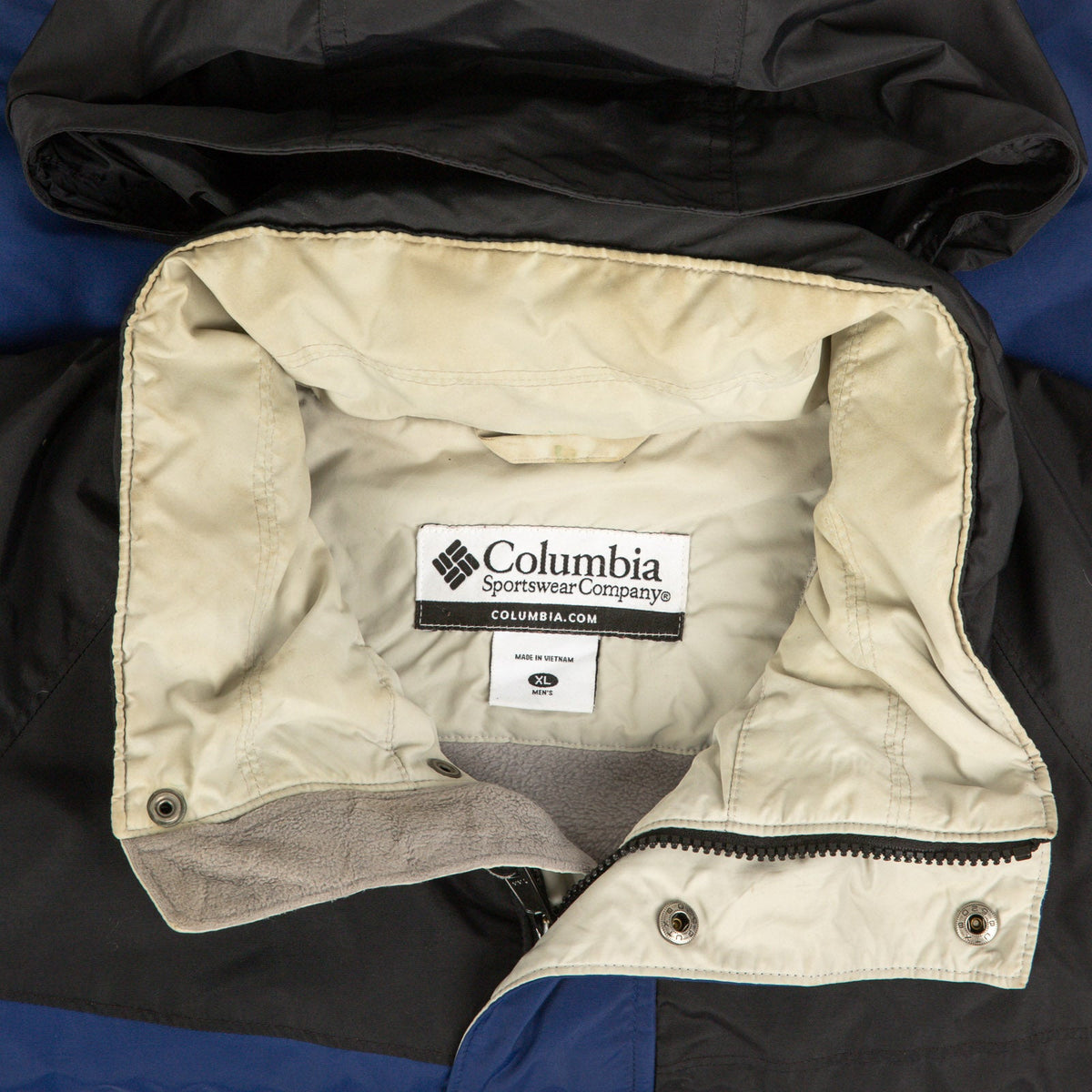 MEN'S VINTAGE COLUMBIA HOODED RAIN JACKET - X-LARGE