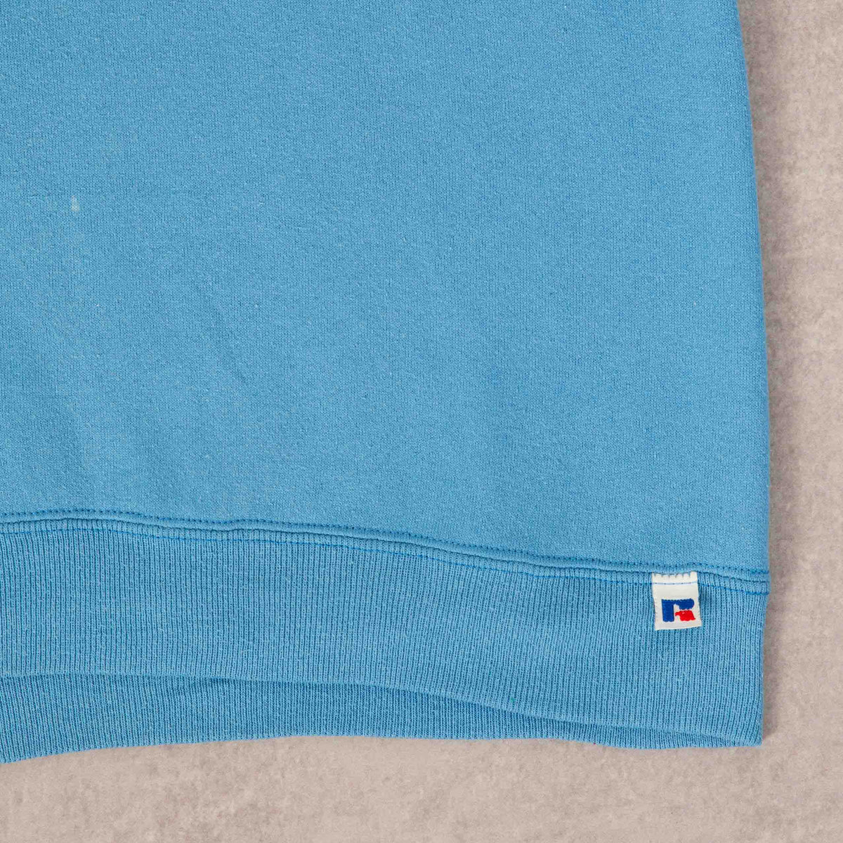 WOMEN'S VINTAGE 1990S RUSSELL ATHLETIC LLM EMBROIDERED SWEATSHIRT - LARGE
