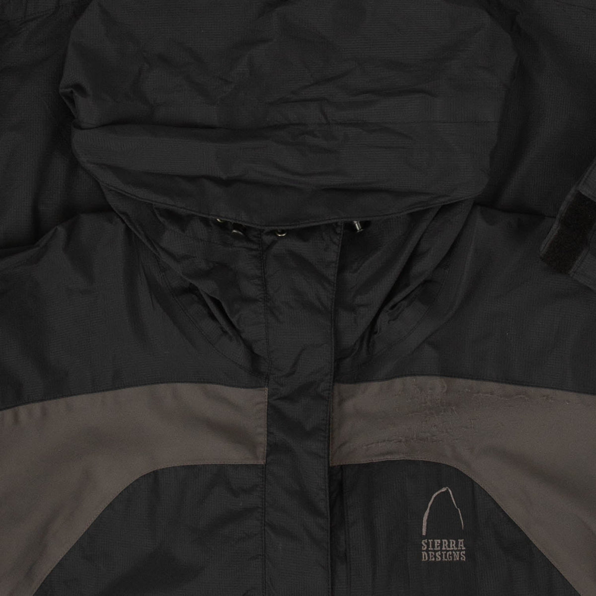 WOMEN'S VINTAGE WATERPROOF HOODED JACKET - MEDIUM