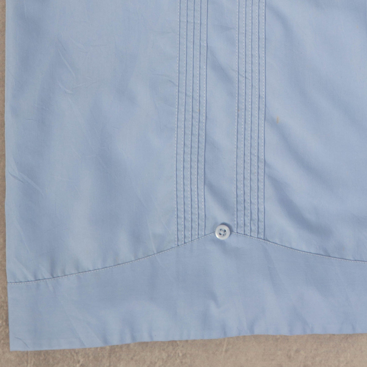 MEN'S VINTAGE CUBAN GUAYABERA SHIRT - XX-LARGE