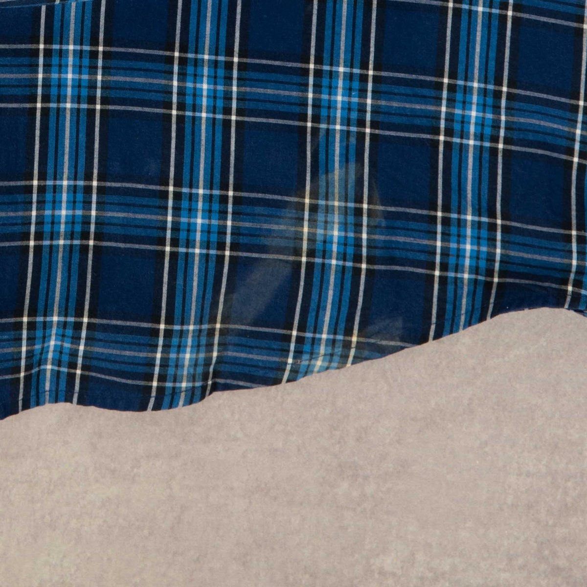 MEN'S VINTAGE CHAPS CHECKED COTTON SHIRT - X-LARGE