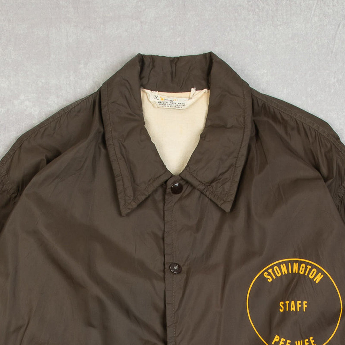 MEN'S VINTAGE 1980S STONINGTON PEE WEE COACH JACKET - LARGE