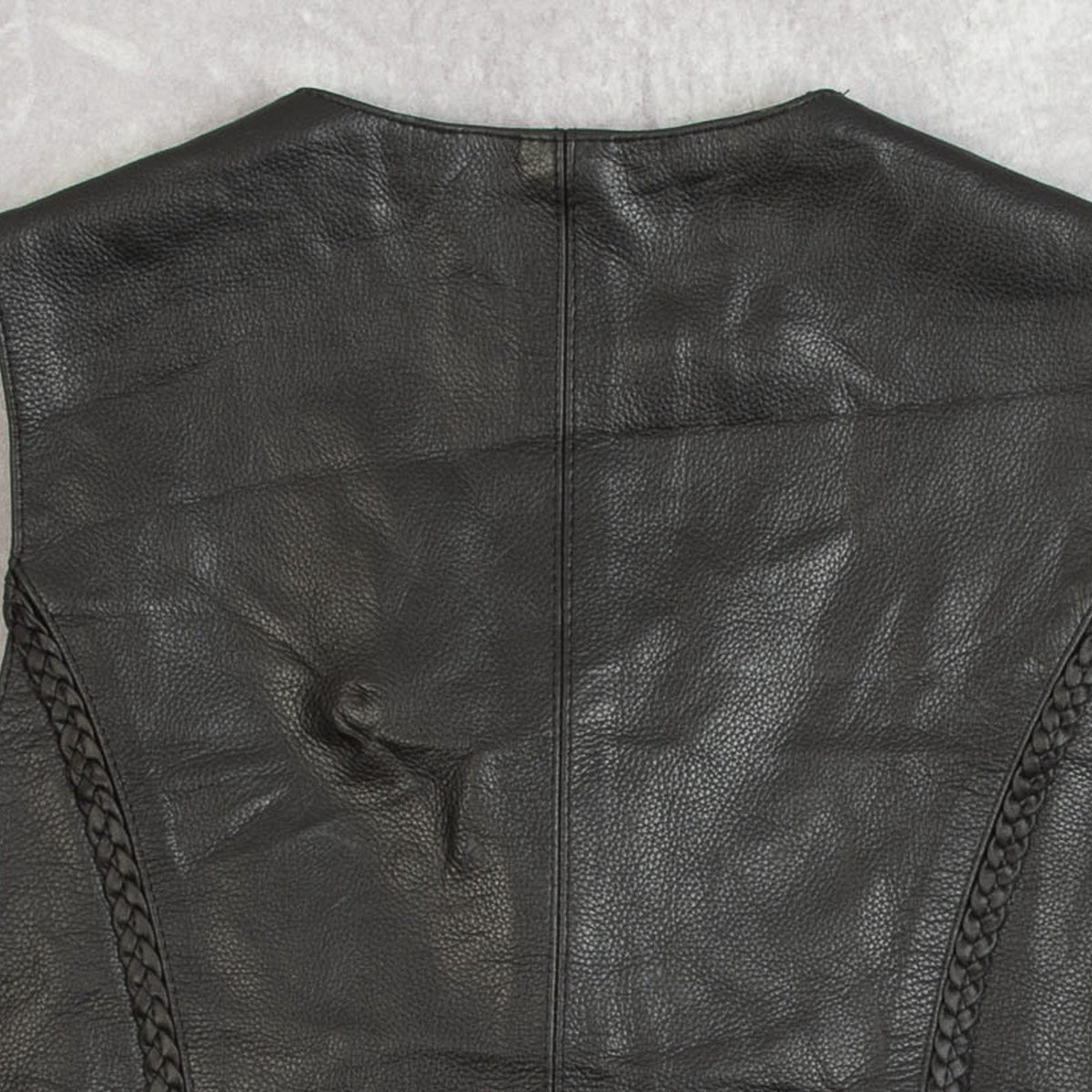 MEN'S VINTAGE 1990S LEATHER VEST JACKET - SMALL