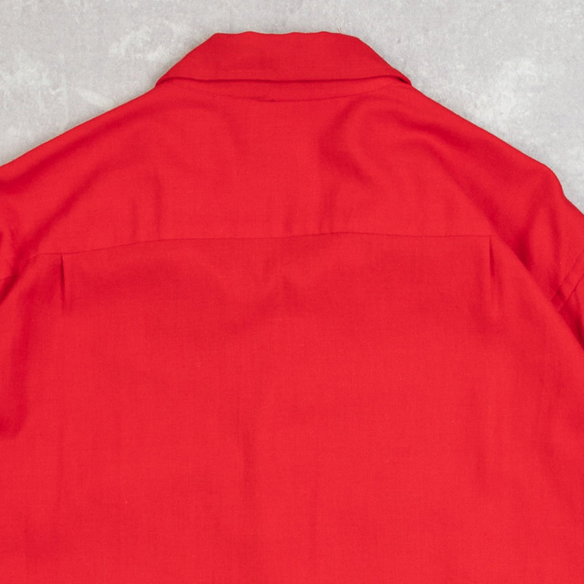 MEN'S VINTAGE 1980S WOOL LONG SLEEVE SHIRT - LARGE
