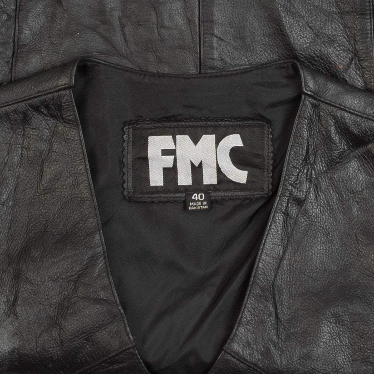 MEN'S VINTAGE 1990S LEATHER VEST JACKET - SMALL