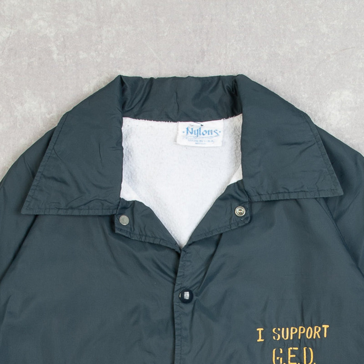 MEN'S VINTAGE 1980S I SUPPORT G.E.D. COACH JACKET - MEDIUM