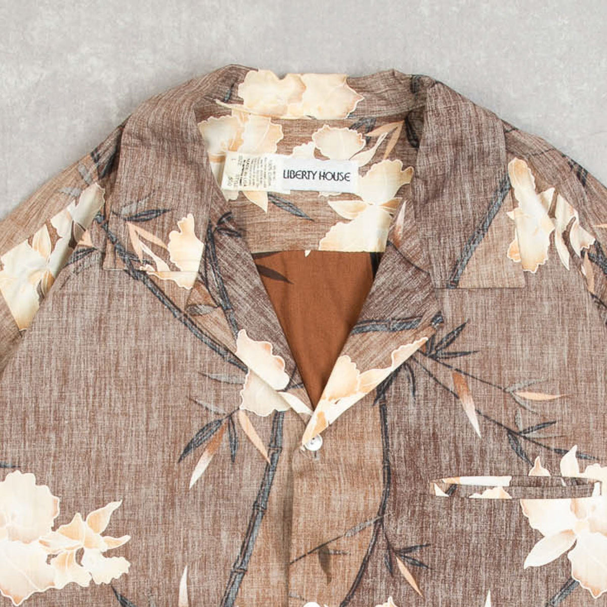 MEN'S VINTAGE 1990S HAWAIIAN SHORT SLEEVE PATTERNED SHIRT - LARGE