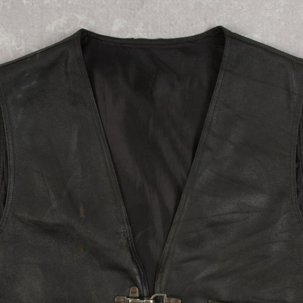 MEN'S VINTAGE 1990S FIREMAN CLASP LEATHER GILET VEST JACKET - MEDIUM