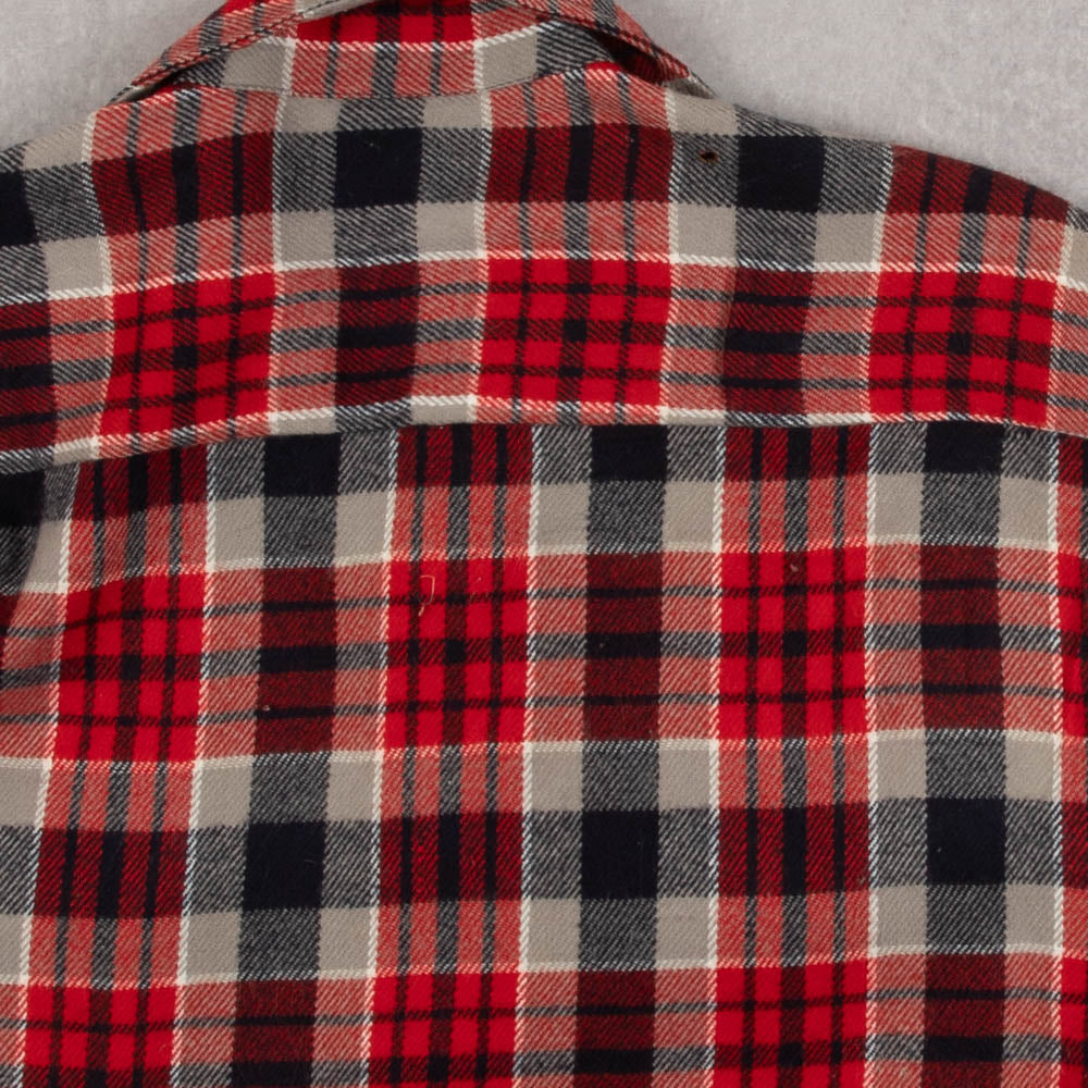 MEN'S VINTAGE 1990S CHECKED WOOL STYLE FLANNEL SHIRT - LARGE