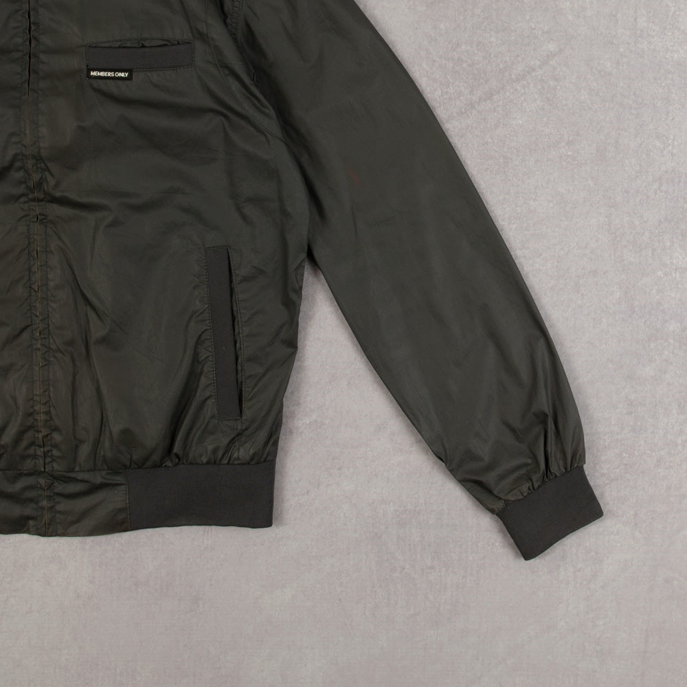 MEN'S VINTAGE MEMBERS ONLY UTILITY BOMBER JACKET - MEDIUM