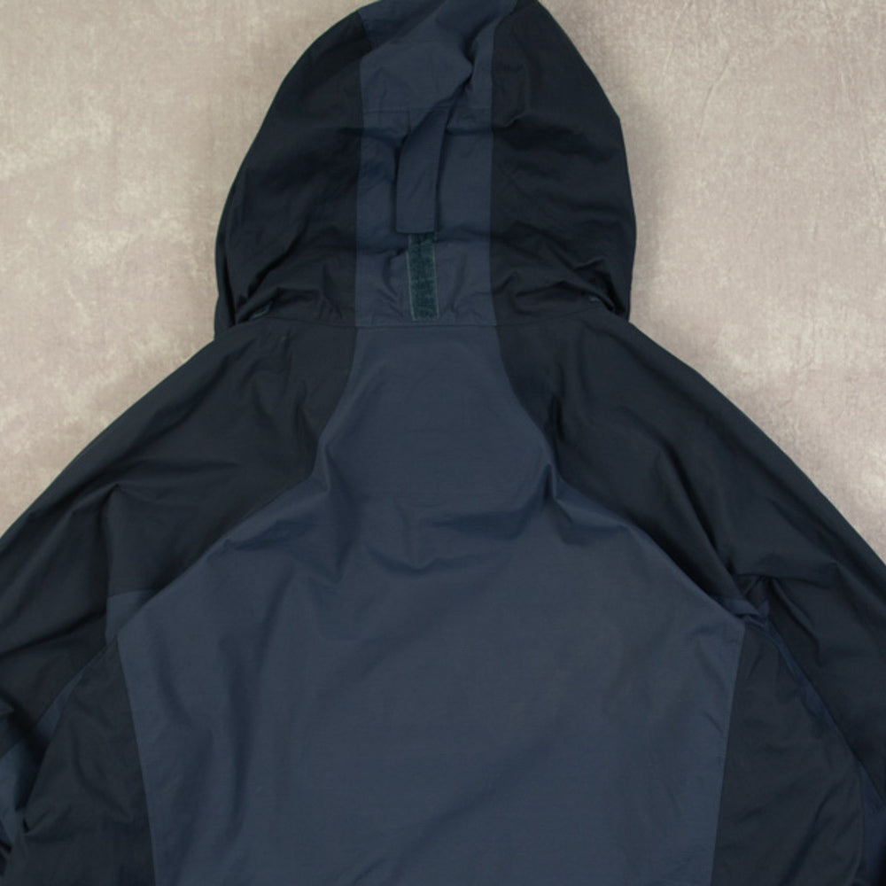 MEN'S VINTAGE L.L.BEAN HOODED FLEECE LINED JACKET - X-LARGE