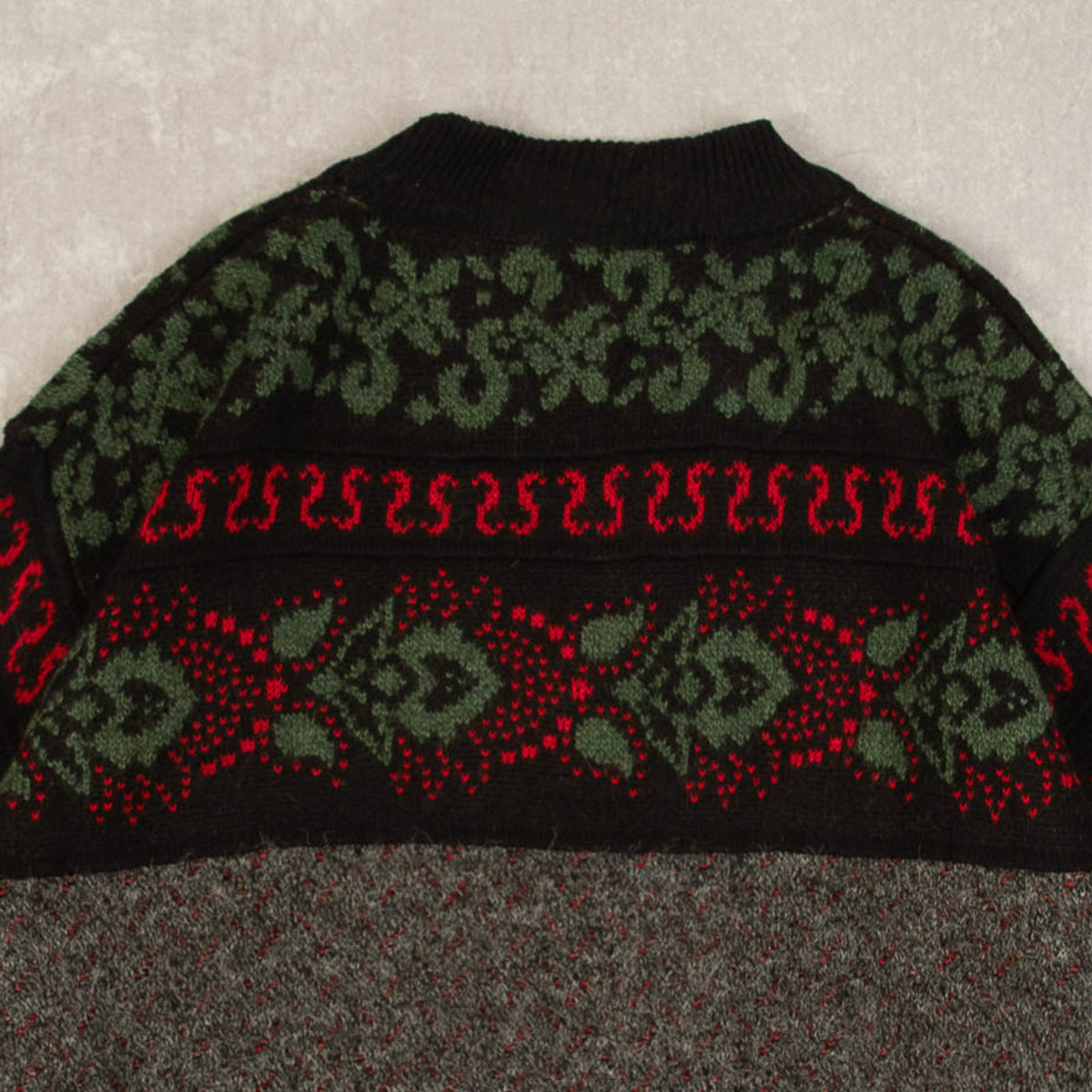 MEN'S VINTAGE 1990S PATTERNED KNITTED JUMPER - MEDIUM