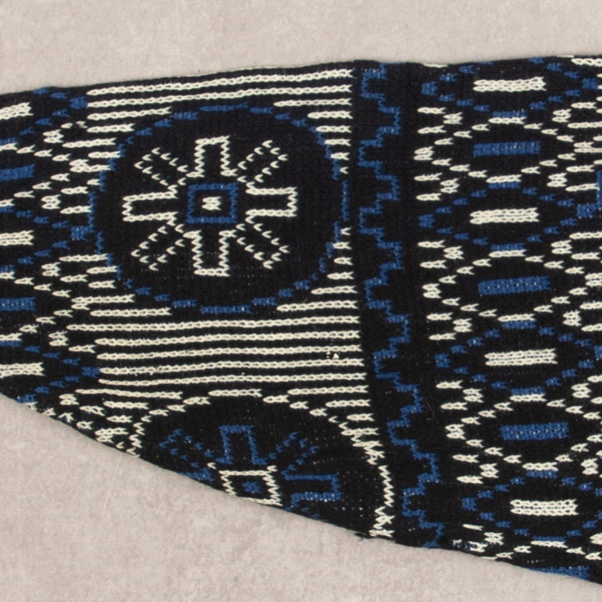 WOMEN'S VINTAGE 1990S PATTERNED KNITTED JUMPER - LARGE