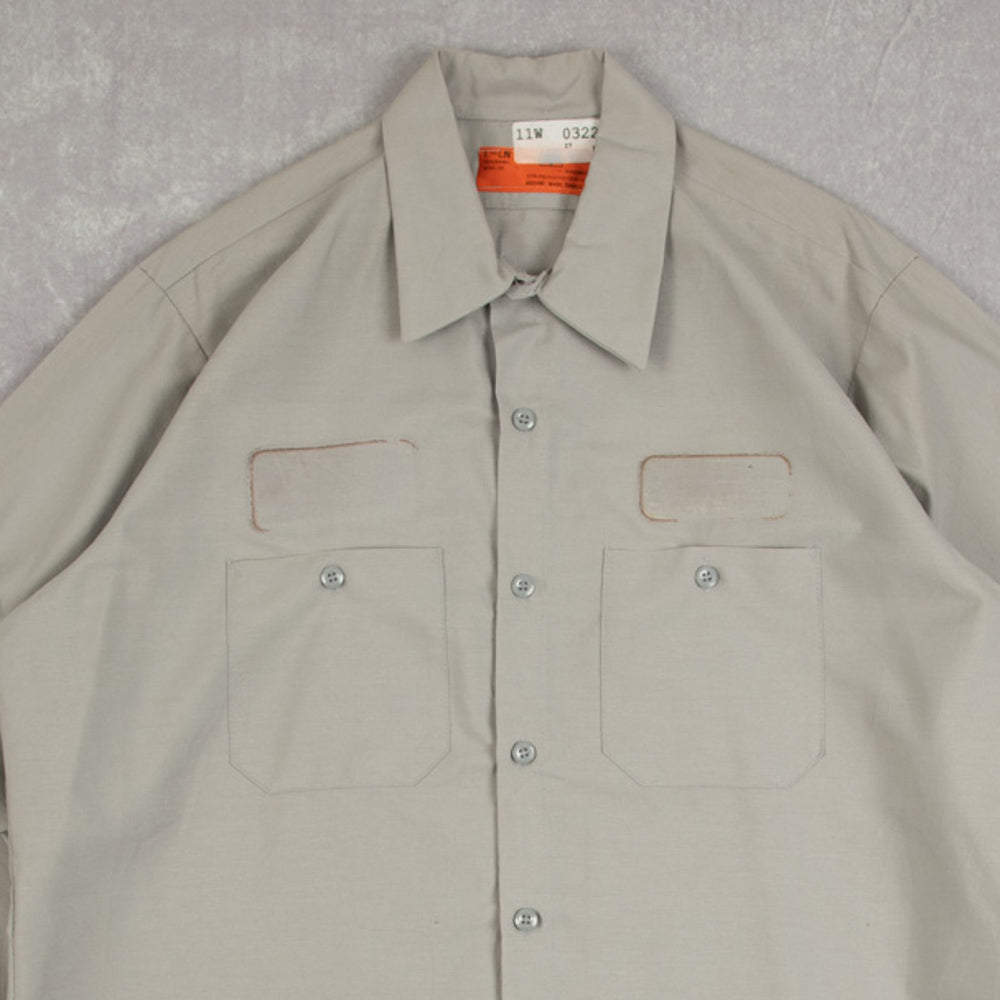 MEN'S VINTAGE RED KAP BLANK BUTTON UP SHIRT - LARGE