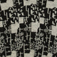 MEN'S VINTAGE 1980S PATTERNED V-NECK KNITTED JUMPER - MEDIUM