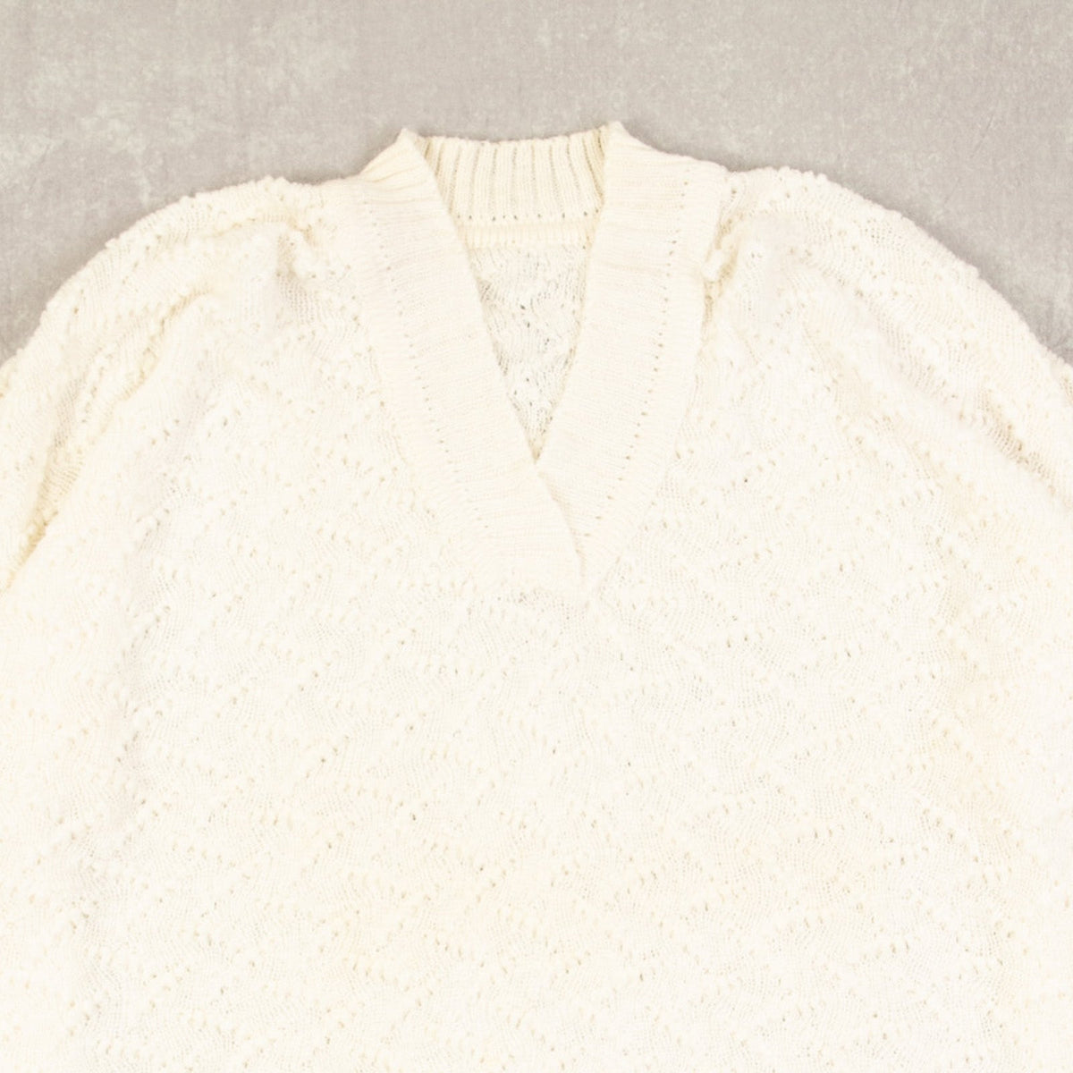 WOMEN'S VINTAGE 1990S STRUCTURED V-NECK KNITTED JUMPER - X-LARGE