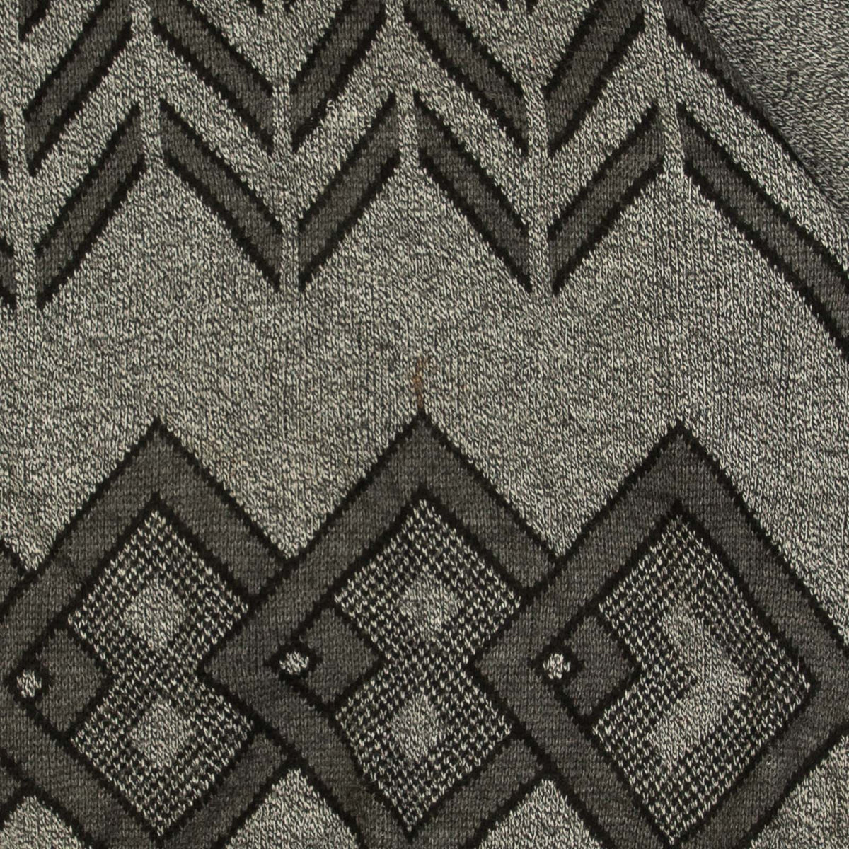 MEN'S VINTAGE 1980S CHEVRON PATTERNED KNITTED JUMPER - LARGE