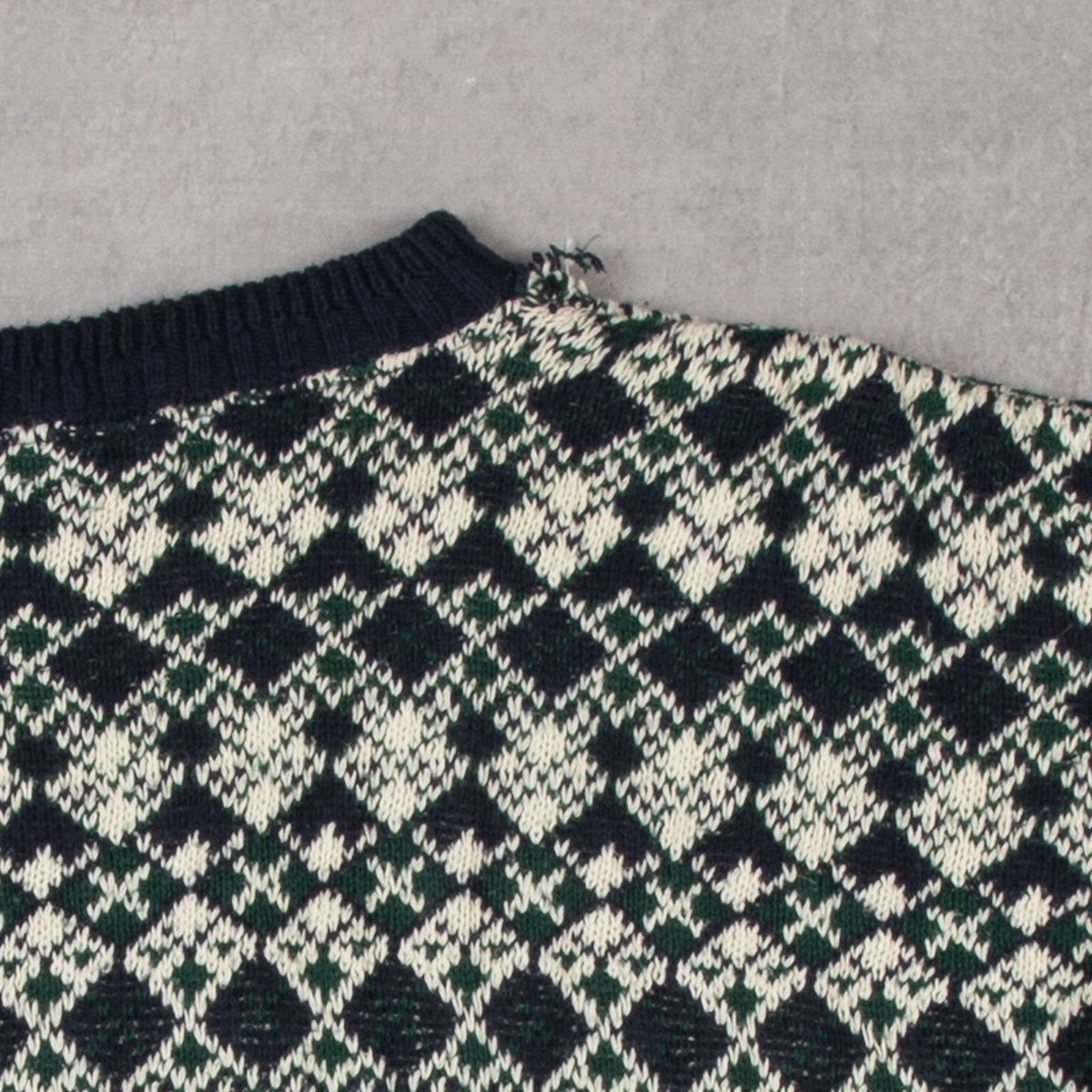 MEN'S VINTAGE 1990S PATTERNED KNITTED JUMPER - MEDIUM